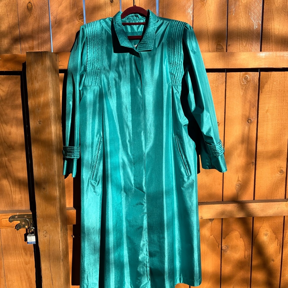 Cambridge Vintage 1980s Turquoise Trench Coat Raincoat Grannycore Rain Jacket